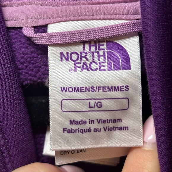 The North Face - Outdoor Athletic Women's  Purple Cozy Warm Hoodie in Size L - Picture 7 of 7